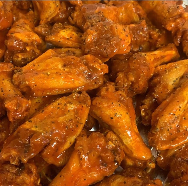 100pc Party Wing Platter.